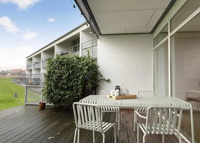 84286-ebeltoft-ndr-strandvej-3-m * Ebeltoft